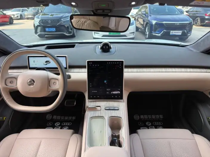 NIO ET7 2024 Model 75kWh Executive Edition – фото 7