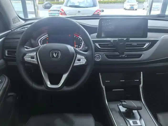 Changan CS75 2024 Model Changxiang Edition 1.5T DCT Noble Model – фото 9