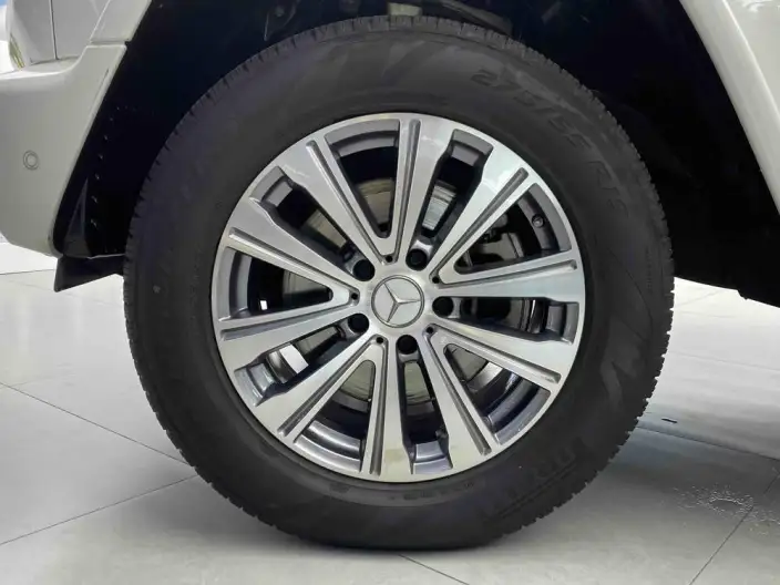 Mercedes-Benz G-Class 2024 Model G 350 – фото 5