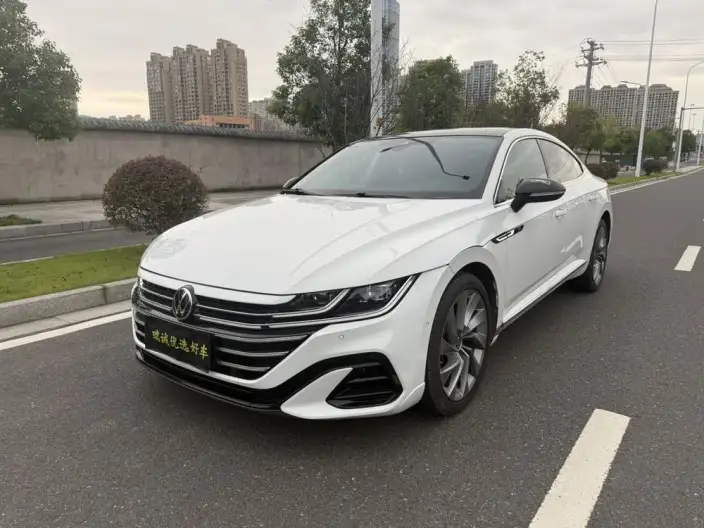 Volkswagen CC 2021 Model 380TSI Eye-catching version