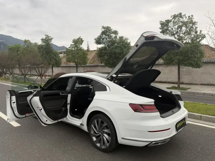 Volkswagen CC 2021 Model 380TSI Eye-catching version – фото 9