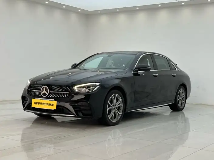 Mercedes-Benz E-Class 2023 Model E 300 L Luxury Model Sports sedan