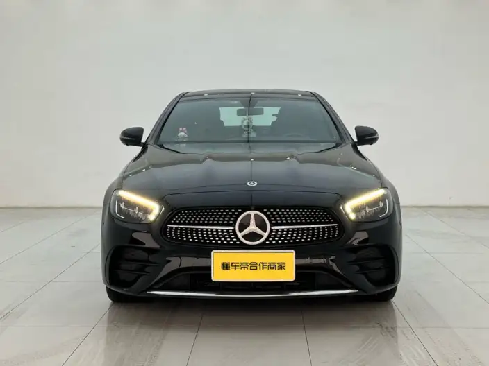Mercedes-Benz E-Class 2023 Model E 300 L Luxury Model Sports sedan