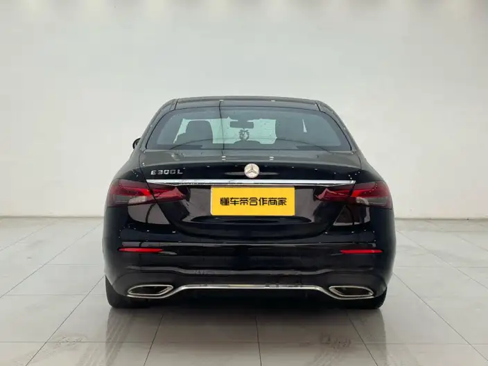 Mercedes-Benz E-Class 2023 Model E 300 L Luxury Model Sports sedan – фото 5