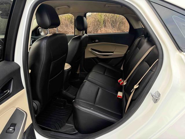 Ford Focus 2015 1.5L Manual Comfort – фото 11