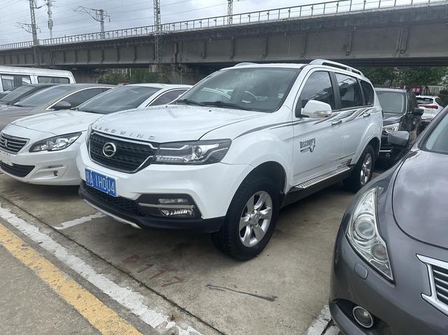 Landwind X8 2017 модификация 2.0T бензин 4X2 Chao Luxury