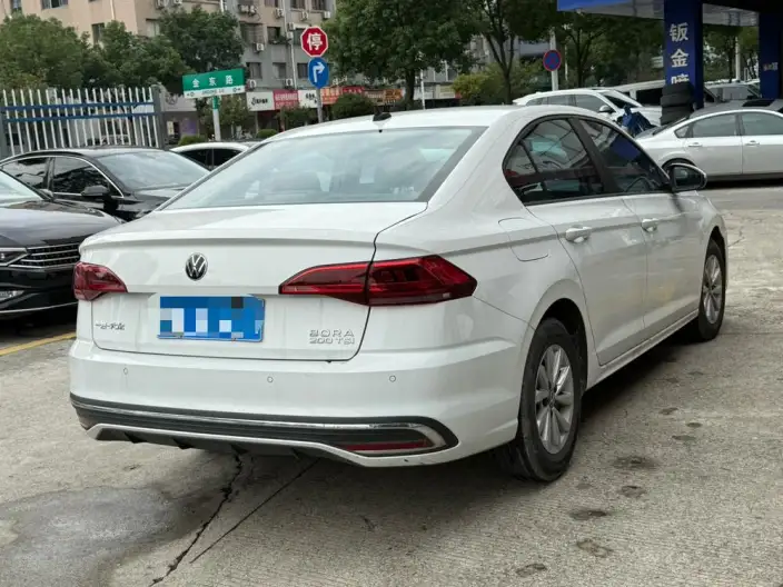 Volkswagen Bora 2023 Model 200TSI DSG Smooth Ride Edition – фото 6