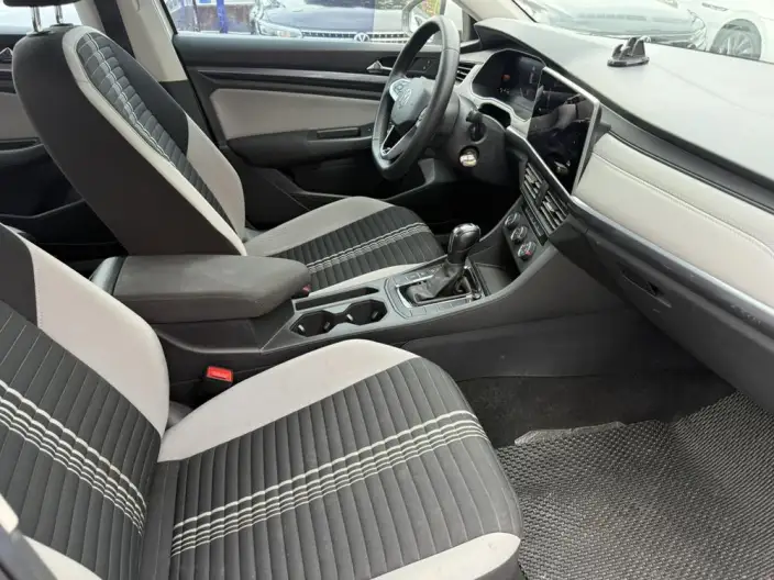 Volkswagen Bora 2023 Model 200TSI DSG Smooth Ride Edition – фото 7
