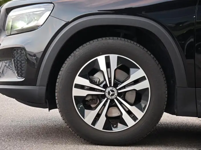 Mercedes-Benz GLB 2024 Model Facelift GLB 200 Dynamic Model – фото 8