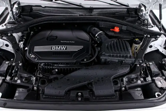 BMW 1 Series 2021 Model 120i M Sports Night Edition – фото 5