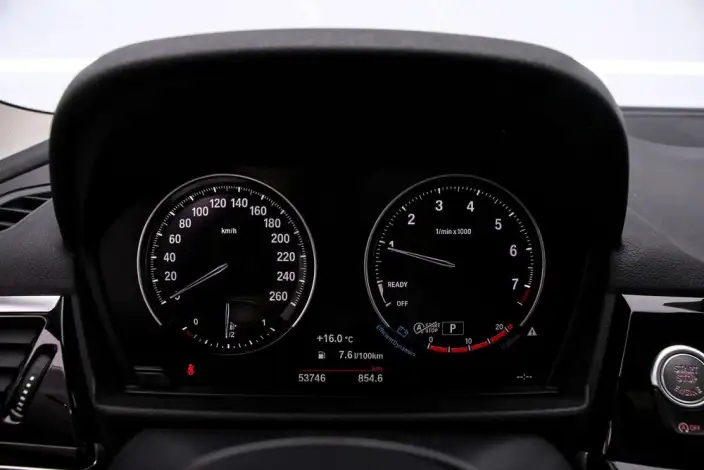 BMW 1 Series 2021 Model 120i M Sports Night Edition – фото 10