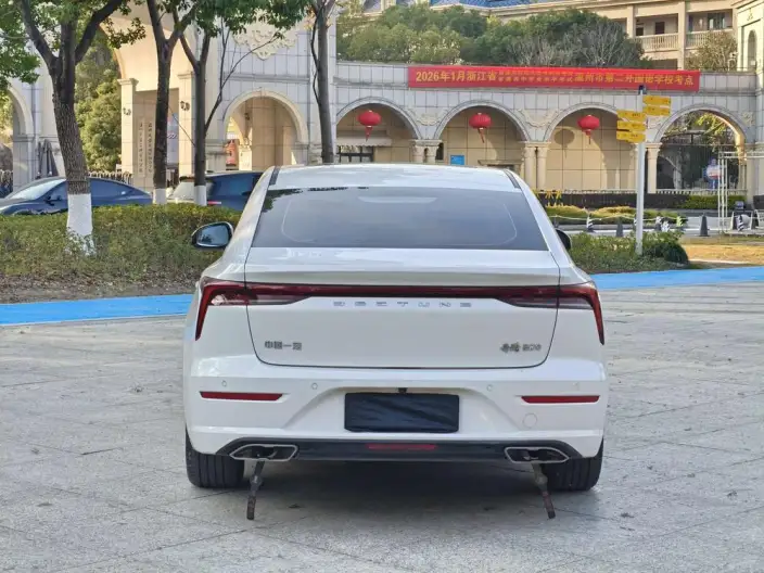BESTUNE B70 2023 Model Third generation 1.5T Automatic Changxiang Edition Model – фото 5