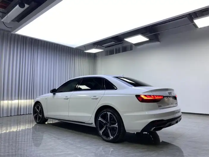 Audi A4 L 2024 Model 40 TFSI Luxury Dynamic Model – фото 4