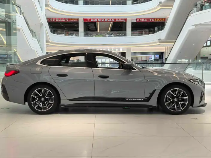 BMW 4 Series 2022 Model 425i Gran Coupe M Sports Set – фото 7