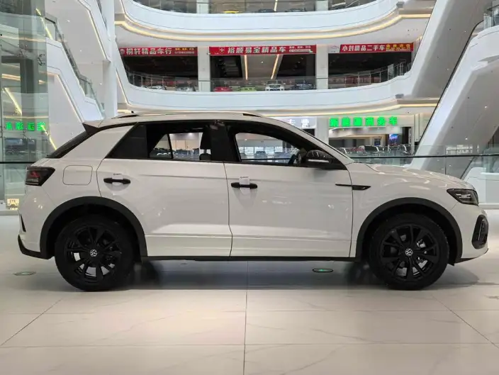Volkswagen T-Roc 2025 Model 300TSI DSG Chenguang Edition – фото 6