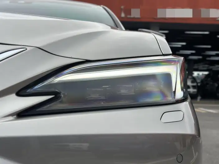 Lexus ES 2025 Model 200 Premium – фото 8