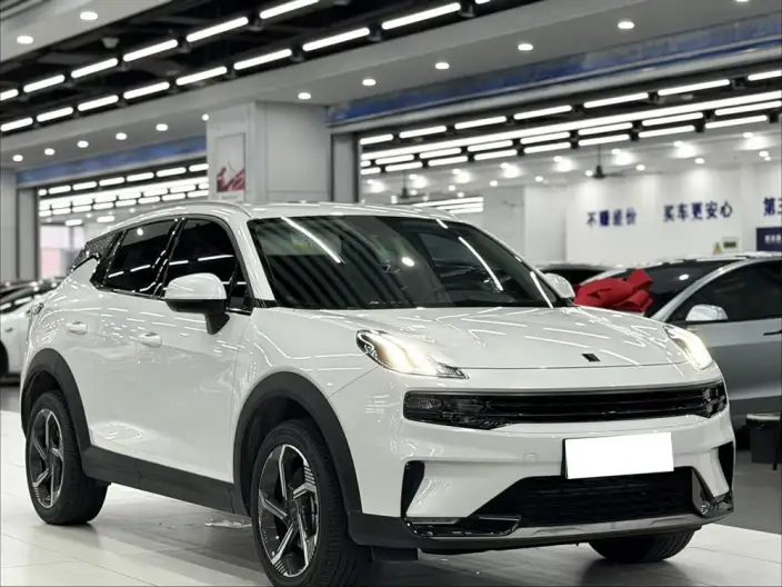 Lynk & Co 06 EM-P 2023 Model PHEV Remix Pro