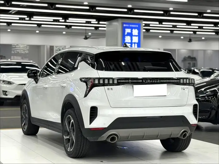 Lynk & Co 06 EM-P 2023 Model PHEV Remix Pro – фото 5