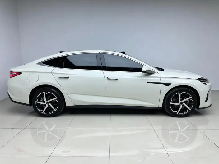 BYD Seal 07DM 2026 Model DM-i 230KM Flagship Model – фото 8