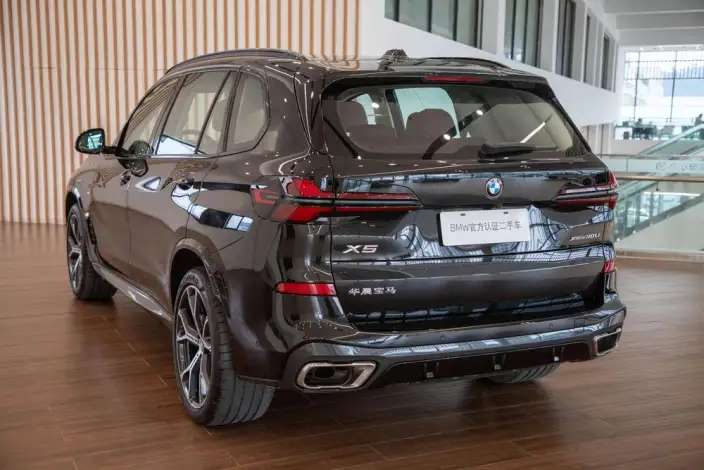BMW X5 2023 Model xDrive30Li Exclusive Model M Sports Set – фото 4