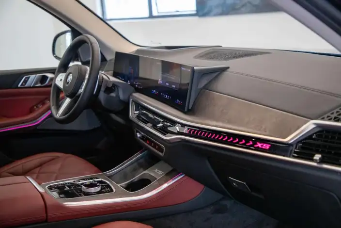 BMW X5 2023 Model xDrive30Li Exclusive Model M Sports Set – фото 10