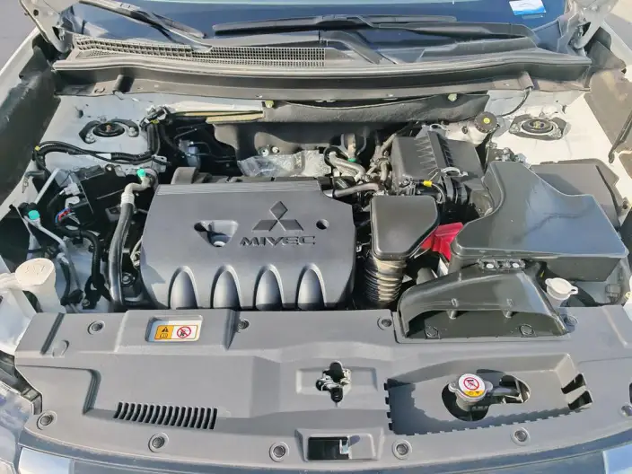 Mitsubishi Outlander 2021 Model Facelift 2.0L 2WD Smooth Ride Edition 5 seat – фото 8