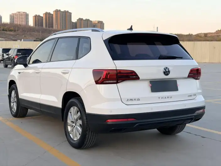 Volkswagen Tharu 2021 Model 280TSI 2WD Fashion edition – фото 4