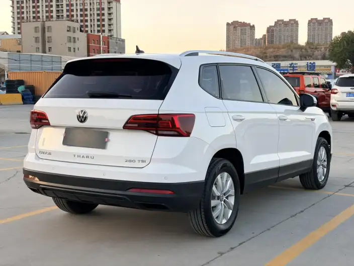 Volkswagen Tharu 2021 Model 280TSI 2WD Fashion edition – фото 6