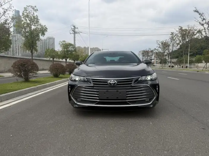 Toyota Avalon 2022 Model 2.0L Deluxe Edition – фото 2
