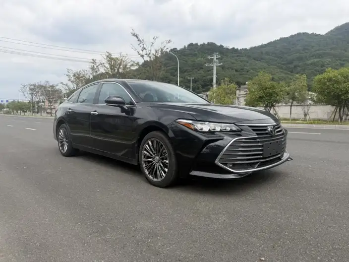 Toyota Avalon 2022 Model 2.0L Deluxe Edition – фото 3