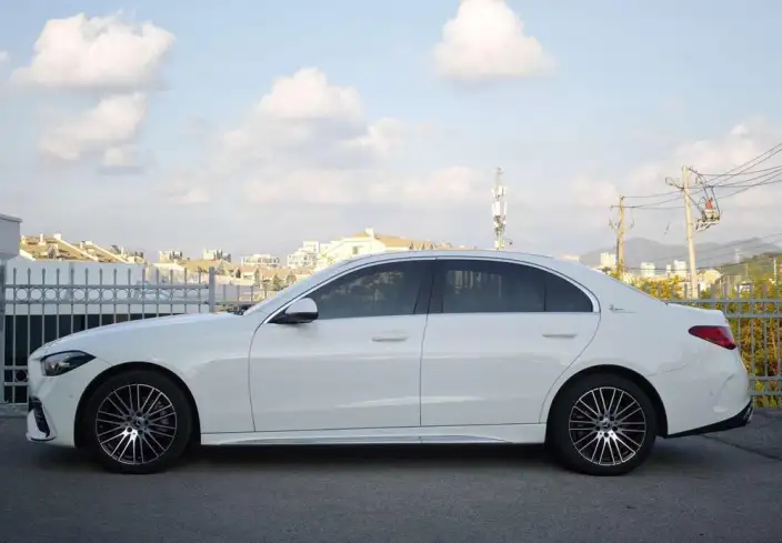 Mercedes-Benz C-Class 2022 Model C 260 L Sports Edition – фото 6