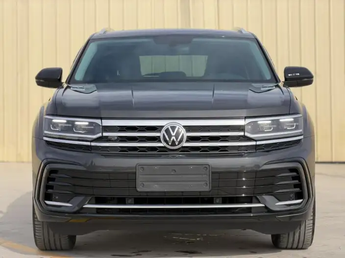 Volkswagen Teramont 2022 Model Teramont X 380TSI 4WD Respect Deluxe Edition – фото 2