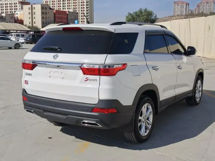 Fengguang S560 2021 Model Facelift 1.5T CVT Elite Model 7 seat – фото 6
