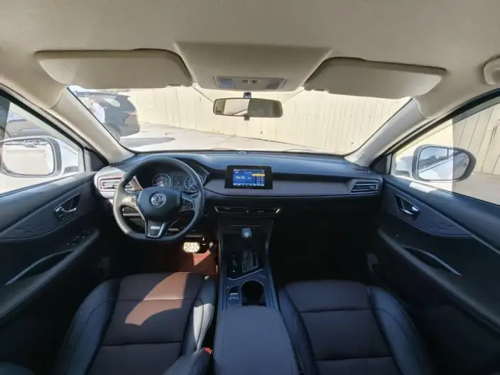 Fengguang S560 2021 Model Facelift 1.5T CVT Elite Model 7 seat – фото 7