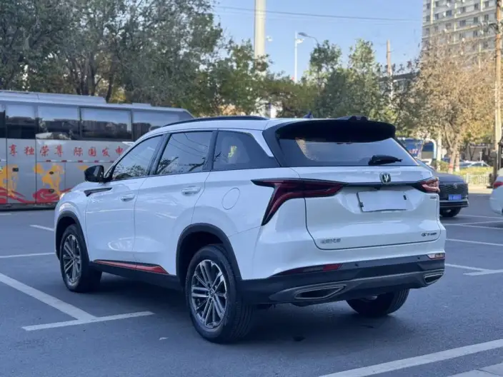 Changan CS75 PLUS 2022 Model 1.5T Automatic Luxury Model – фото 4