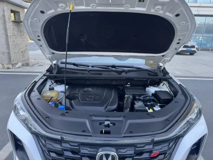 Changan CS75 PLUS 2022 Model 1.5T Automatic Luxury Model – фото 8