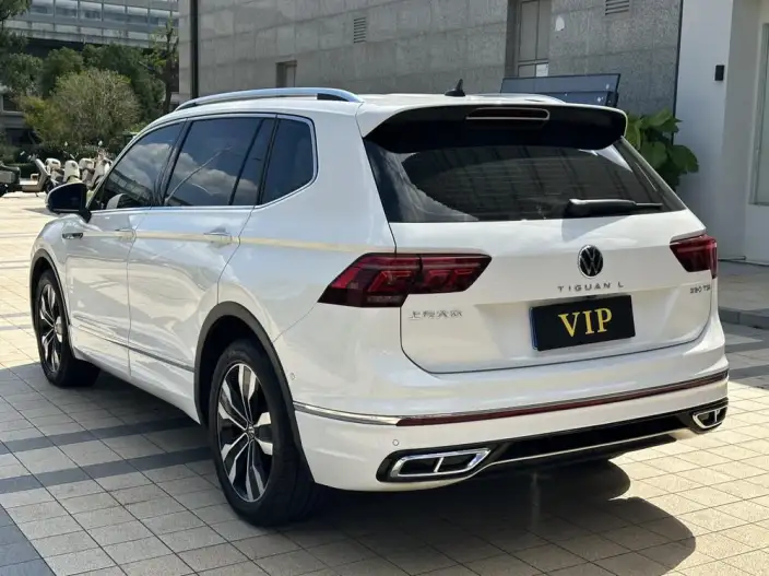Volkswagen Tiguan L 2022 Model 330TSI Automatic 2WD R-Line Enjoy the version more – фото 5