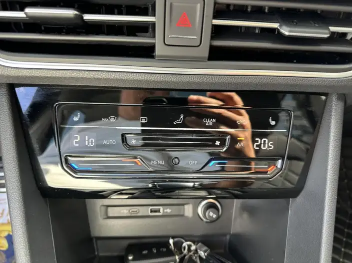 Volkswagen Tiguan L 2022 Model 330TSI Automatic 2WD R-Line Enjoy the version more – фото 8