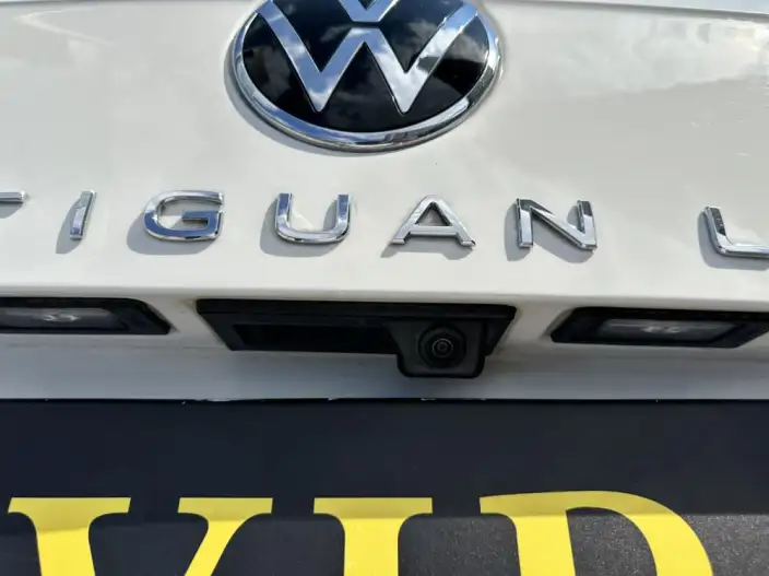Volkswagen Tiguan L 2022 Model 330TSI Automatic 2WD R-Line Enjoy the version more – фото 9