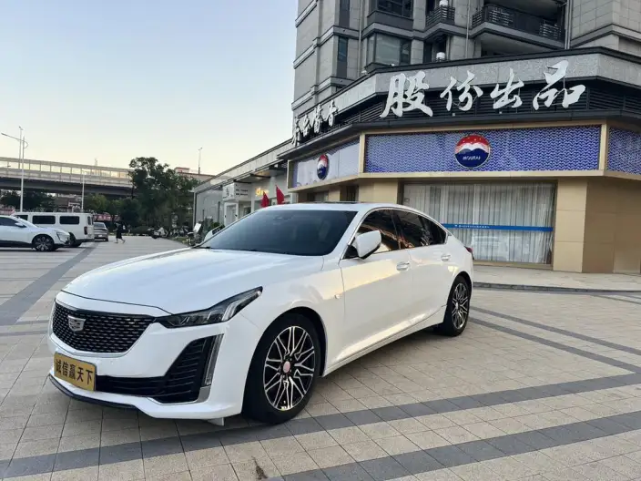 Cadillac CT5 2022 Model 28T Luxury Model
