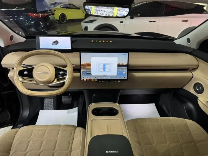 Exeed Sterra ET 2024 Model EV Edition 4WD Ultra – фото 10