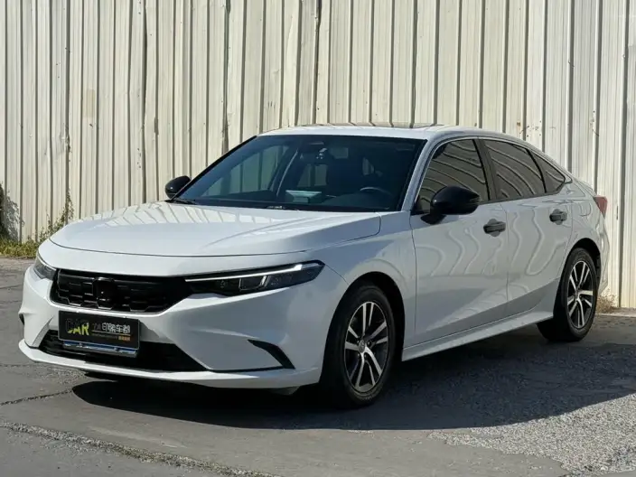 Model Ge 2023 Model 240TURBO CVT Leading version – фото 1
