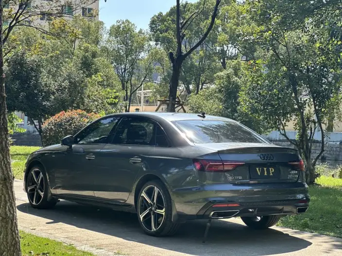 Audi A4 L 2024 Model 40 TFSI Luxury Dynamic Model – фото 4