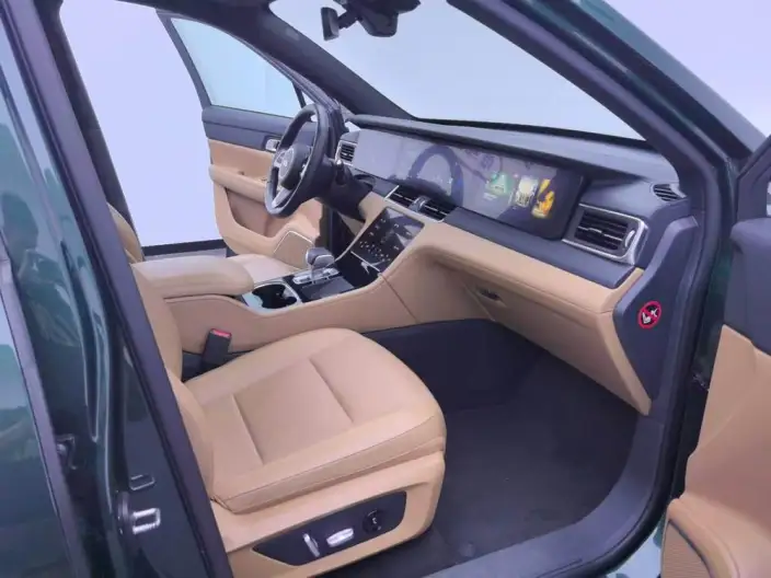 Li Auto ONE 2021 Model Extended Range 6 seat Edition – фото 8