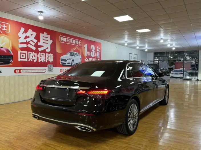 Mercedes-Benz E-Class 2022 Model E 300 L Noble Model sedan – фото 4