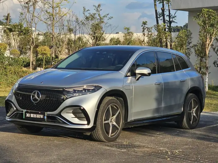 Mercedes-Benz EQS SUV 2023 Model EQS 450 4MATIC Pioneer Edition – фото 1
