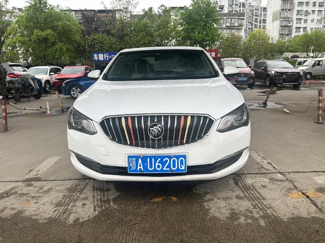 Buick Excelle 2015 модификация 15N Automatic Elite – фото 2