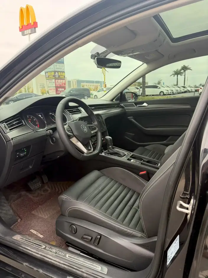 Volkswagen Magotan 2021 Model 330TSI DSG 30th Anniversary Memorial Edition – фото 8