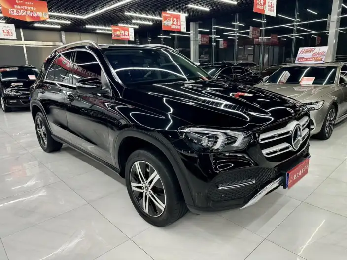 Mercedes-Benz GLE Imported 2022 Model Facelift GLE 350 4MATIC Dynamic Model – фото 3