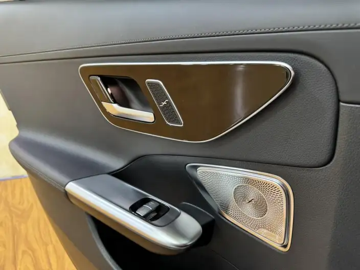 Mercedes-Benz C-Class 2023 Model C 260 L Haoye Sports Edition – фото 8